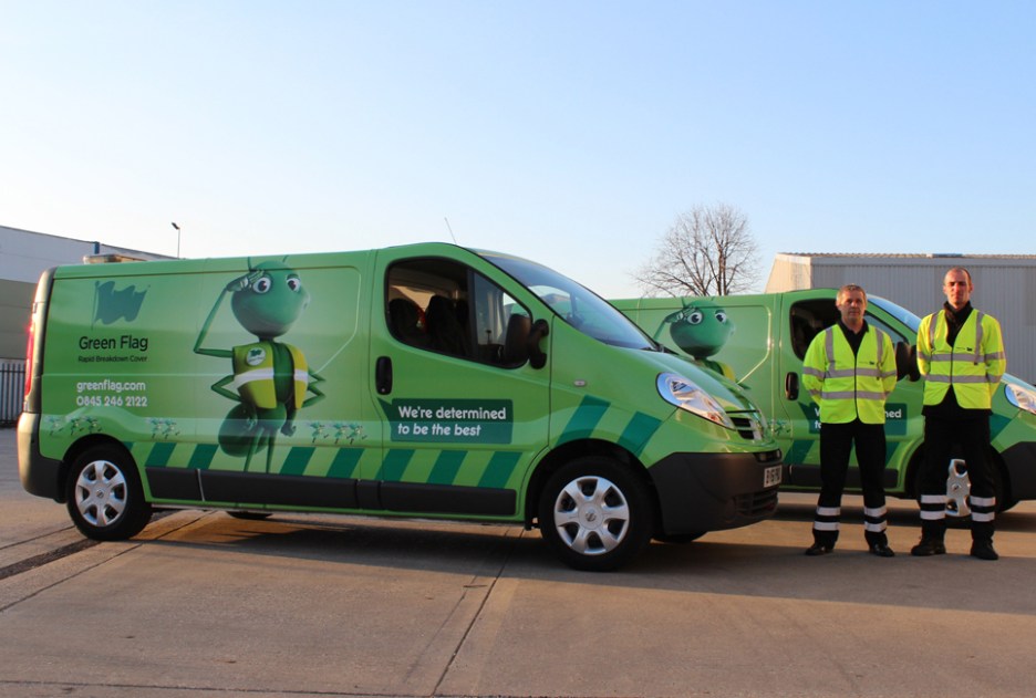 4a. GREEN FLAG_iPad-5